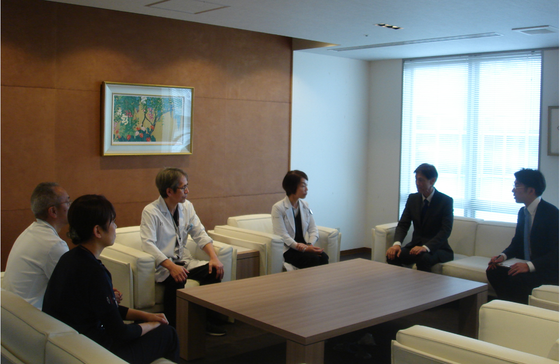 愛媛労働局長が「ベストプラクティス企業」と意見交換しました（社会医療法人石川記念会HITO病院）