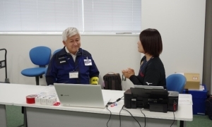 全国労働衛生週間に群馬労働局長が事業場パトロールを実施しました