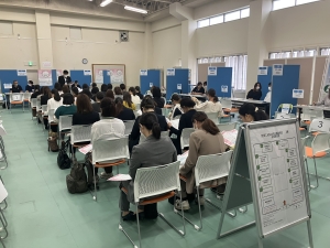 「子育て支援合同企業説明会」を開催しました！！