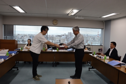 令和8年7月6日　兵庫労働局長が兵庫地方最低賃金審議会に最低賃金の改正決定についての諮問を行いました