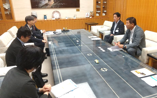能美市長と石川労働局長が意見交換を行いました