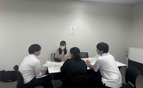 介護の職場採用ガイダンスへ参加【ハローワーク名瀬】