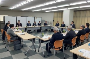 奈良県地方版政労使会議（第9回奈良県働き方改革推進協議会）を開催しました。