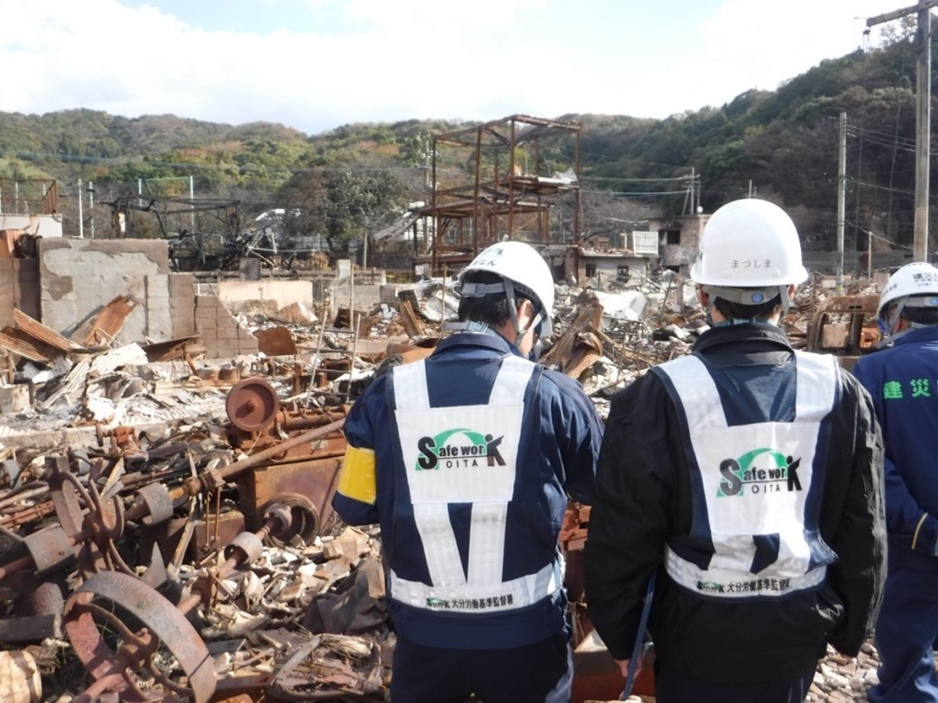 「大分市佐賀関での大規模火災により発生したがれき処理等に係る年末安全パトロール」を行いました