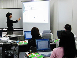 パソコン講習開催の模様