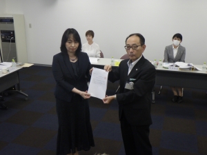 富山県最低賃金「時間額1,062円」と答申されました