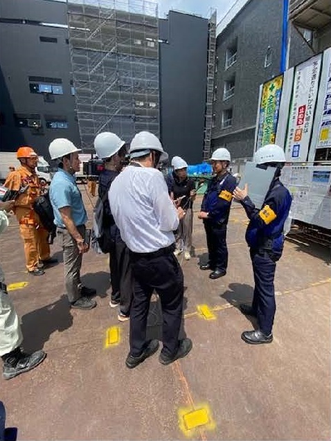 山形労働局長による公開安全パトロール　写真5