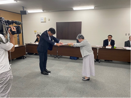 山形県最低賃金を令和8年10月30日から時間額1,092円に引上げ